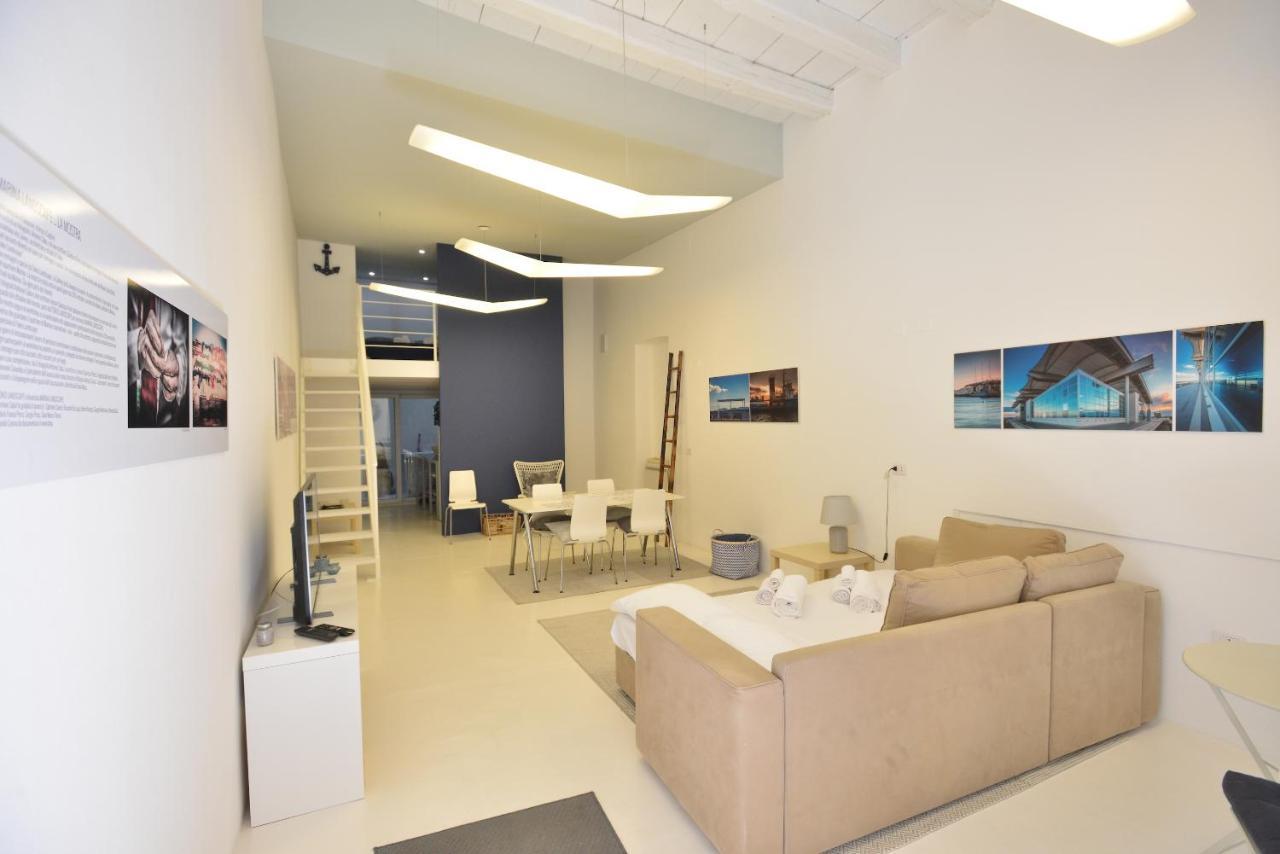 Izzhome Loft 84 กาญารี ภายนอก รูปภาพ