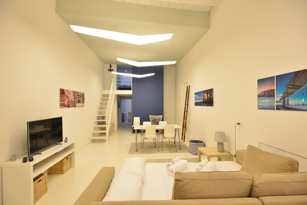 Izzhome Loft 84 กาญารี ภายนอก รูปภาพ
